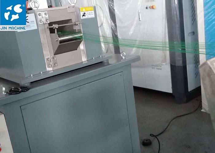12 Months Warranty 150kg/H Plastic Recycling Granulator Machine